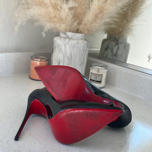 So Kate Christian Louboutin’s - Picture 3 of 3